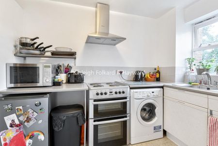 Massingberd Way, London SW17 - Photo 2