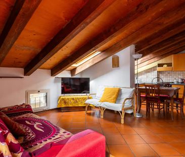 Via del Piombo, Bologna, Emilia-Romagna 40125 - Photo 4