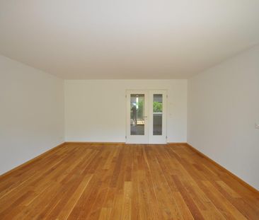 Geräumige 4.5-Zimmer-Wohnung mit Wintergarten in Bottmingen - Foto 4