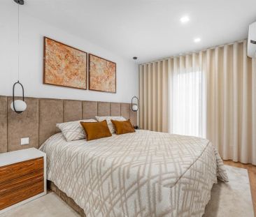 Flat T2 - Photo 1