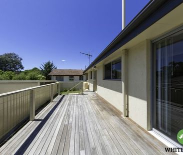 45A Lambrigg Street, Farrer - Photo 5