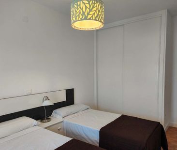 1 room luxury Flat for rent in Benalmádena, Spain - Photo 5