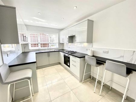 3 bedroom townhouse to rent - Photo 5