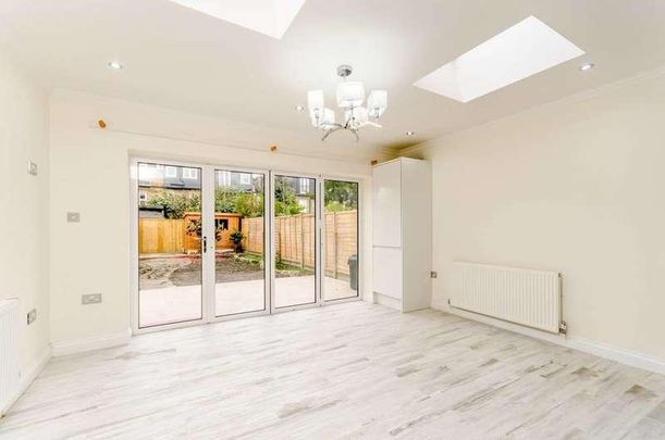 Nelson Road, Wimbledon, SW19 - Photo 1