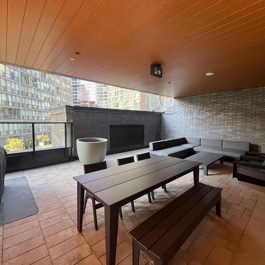 For Lease - 8 Wellesley Street Unit# 3616, Toronto, Ontario - Photo 1