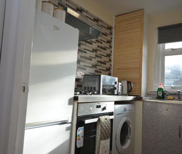 1 bedroom flat to rent - Photo 5