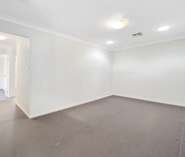 “Modern Family Home in a Prestigious Location” - Photo 1