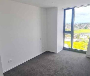 Modern Studio Apartment in Ellerslie - Photo 1