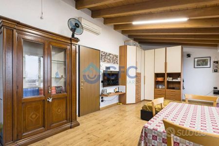 Appartamento di 43 m² con 1 locale a Segrate - Photo 2