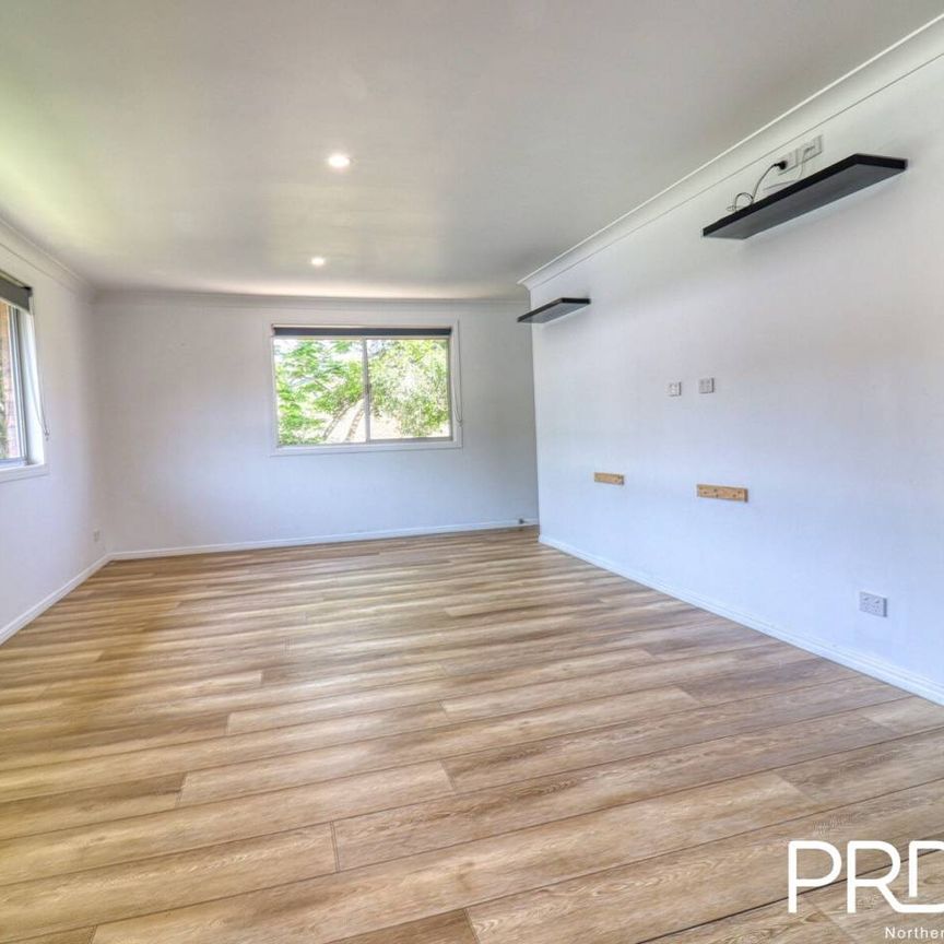 PRICE ADJUSTMENT!! - South Lismore Charm - Photo 1