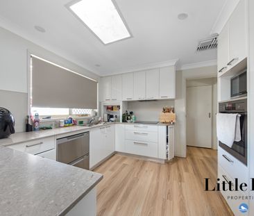 6 O'Hea Street, Wanniassa ACT 2903 - House For Rent | Domain - Photo 1