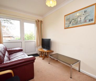4 bedroom terraced house to rent - Photo 2