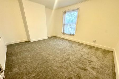 Kingsley Road, SO15 - Photo 5