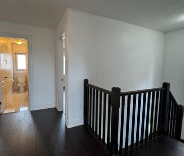For Lease - 1942 Cedarpark Drive, London North, Ontario - Photo 3