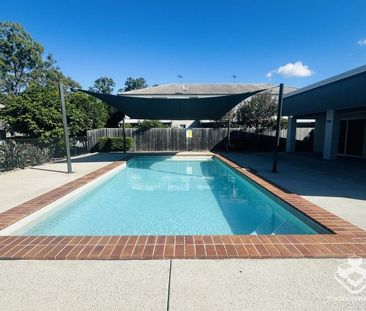 Townhouse - 3 bed, 2 bath, SLUG - Photo 6