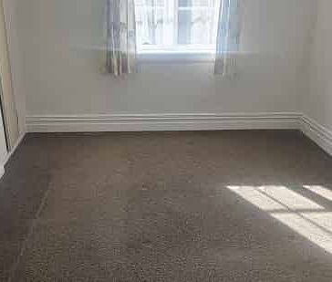 Very central one bedroom flat - Photo 3