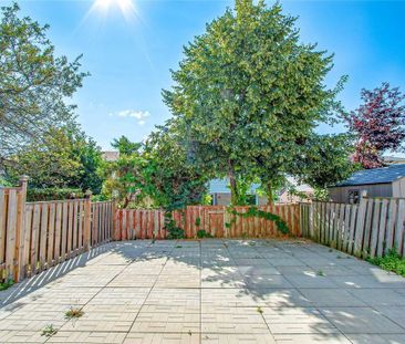 For Lease - 166 Placentia Boulevard, Toronto, Ontario - Photo 6