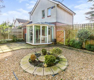 2 bedroom detached house to rent - Photo 4