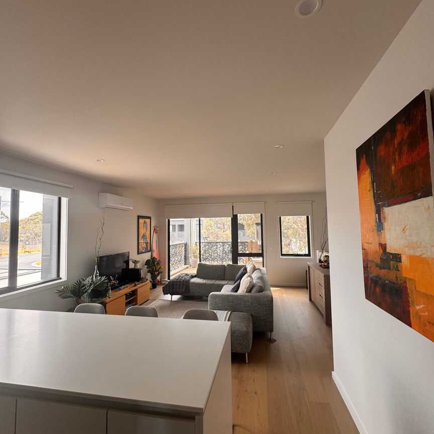 Point Cook - Photo 1