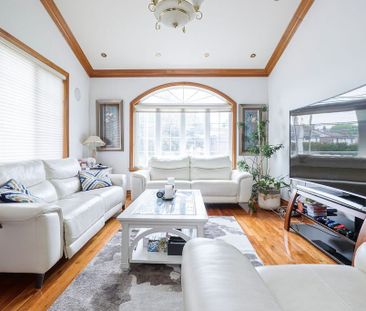 À louer / Maison à étages - Photo 1