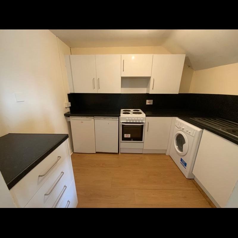 1 bedroom flat to rent - Photo 1
