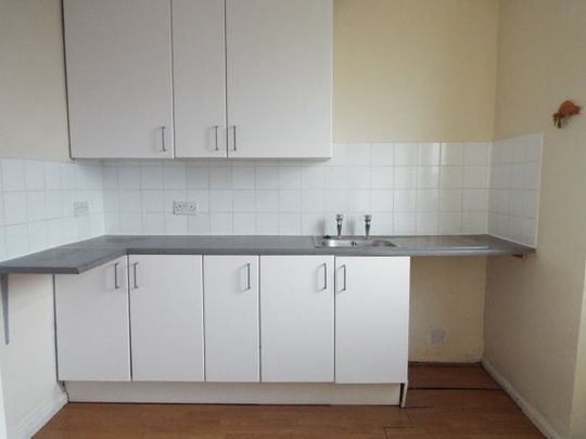 Gladstone Street, Mansfield, Property for rent - Photo 1