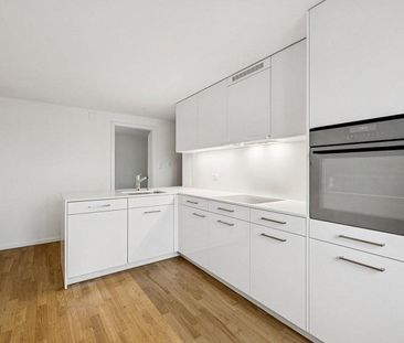 Schöne sanierte 4.5 Zimmerwohnung - Photo 1