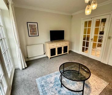 2 bedroom property to rent - Photo 1