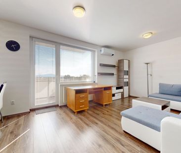 2 izbový byt na prenájom 62m2, Okružná, Stupava - Photo 1