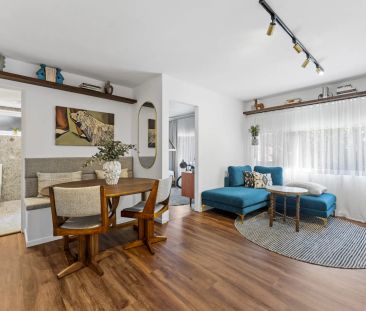 Renovated two bedroom in prime location - Photo 3