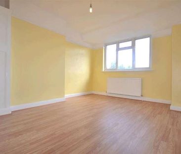 Windermere Avenue, Merton, SW19 - Photo 3