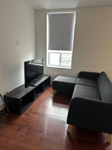 For Lease - 965 Bloor Street Unit# 4, Toronto, Ontario - Photo 2
