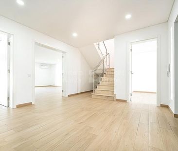 Moradia T4 - Photo 2