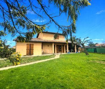 Location - Maison - 5 pièces - 110.00 m² - bressols - Photo 1