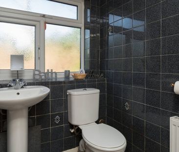 Room in a Shared House, Niall Close, B15 - Photo 3