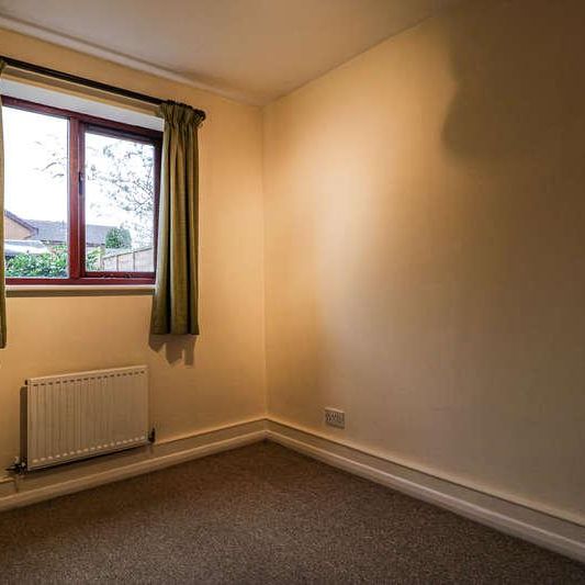 Kestrel Drive, Coppenhall, Crewe, CW1 - Photo 1