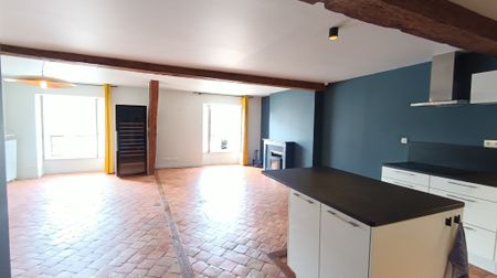 Location Appartement 4 pièces 102m² ORLEANS 45000 - Photo 3