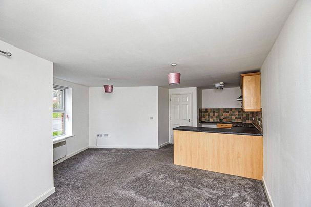 2 bedroom flat to rent - Photo 1