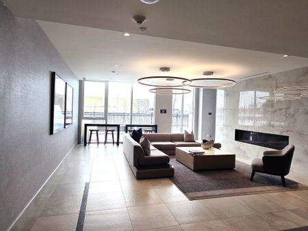 For Lease - 185 Deerfield Road Unit# 105, Newmarket, Ontario - Photo 2