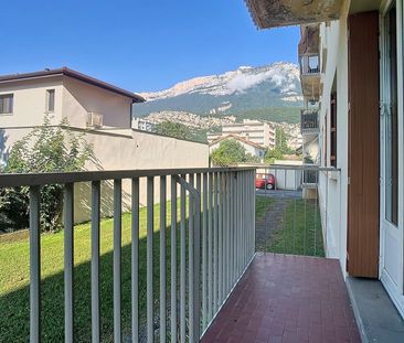 Location Appartement 3 pièces 71m² ECHIROLLES 38130 - Photo 6