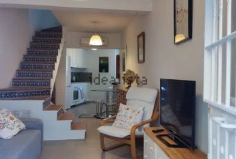 Alquiler de chalet adosado en Centro