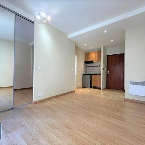 Location Appartement 2 pièces 23m² AVIGNON 84000 - Photo 1