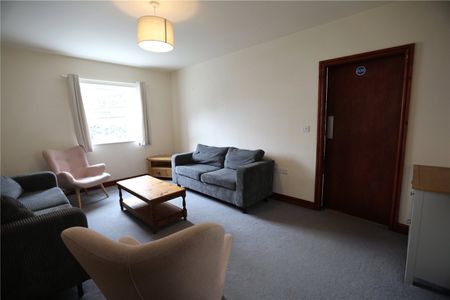 Penchwintan Road (8 Bed Main), Bangor... - Photo 4