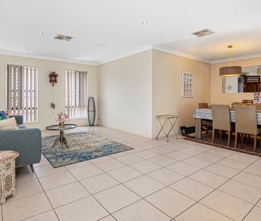 Spacious Family Home in the Sought-After Reserve Rise Estate - Photo 1
