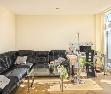 Romford Road, E15 - Photo 3