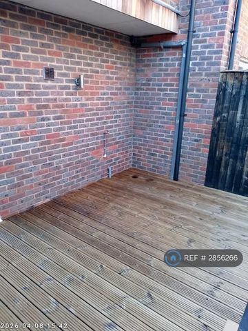 1 bedroom terraced house to rent - Photo 4