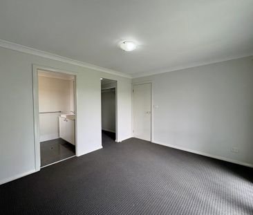 38 Les Circuit, Gillieston Heights - Photo 2