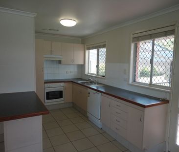 Large Family House, Save Hundred dollars each month on electricity ... - Photo 1