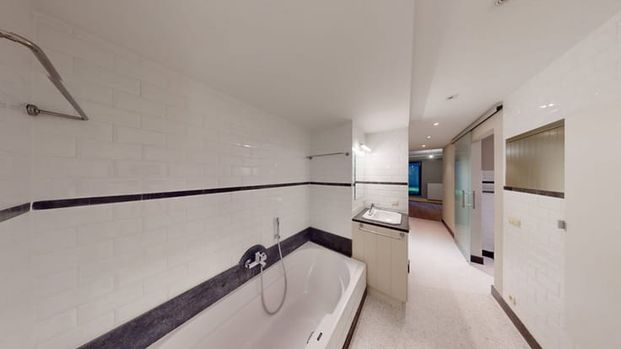 Appartement te huur - Photo 1