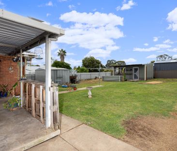 12 Simpson Avenue Forest Hill NSW - Photo 1